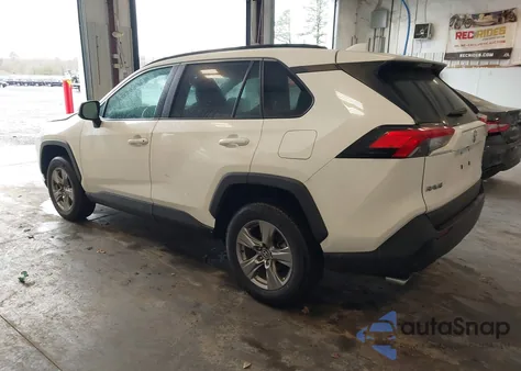 2025 Toyota Rav4 Xle z USA, uszkodzony, nr VIN 2T3P1RFV1SC502339